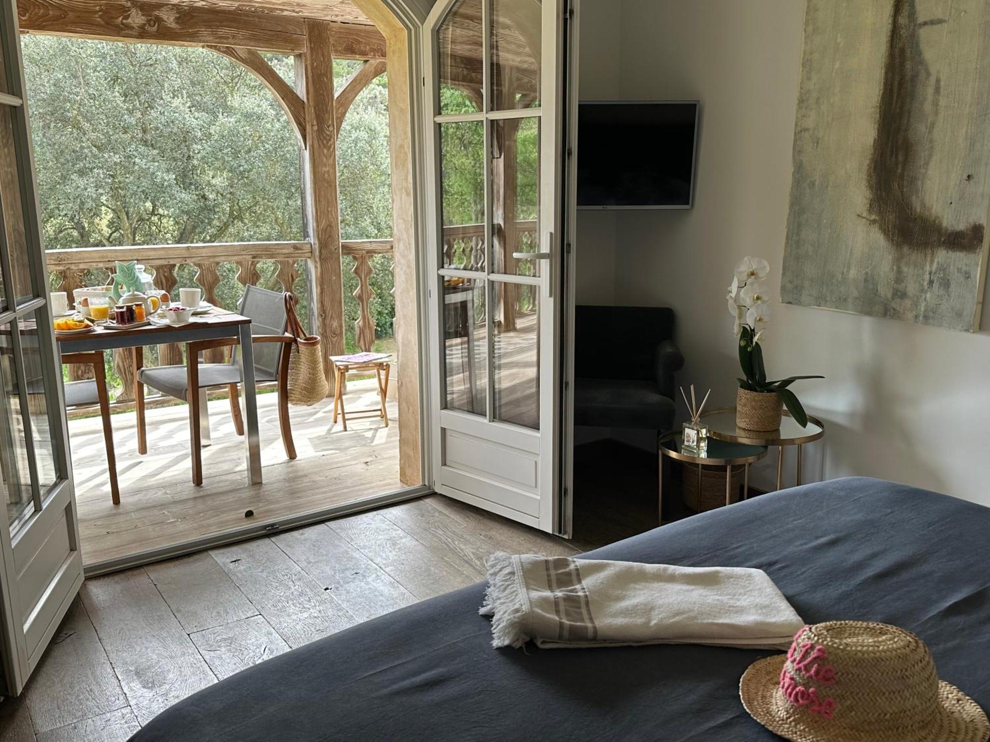 Le Clos Des Sept Palmiers キャバレール・シュル・メール エクステリア 写真
